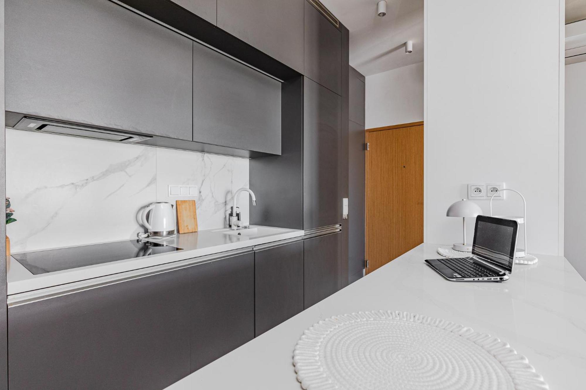 Superapart Kolejowa 49A Warsaw Ngoại thất bức ảnh